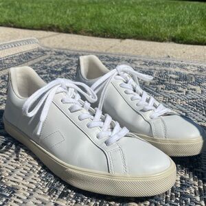 Veja Esplar Sneakers